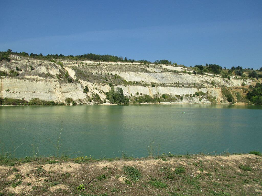 Besenovo Lake